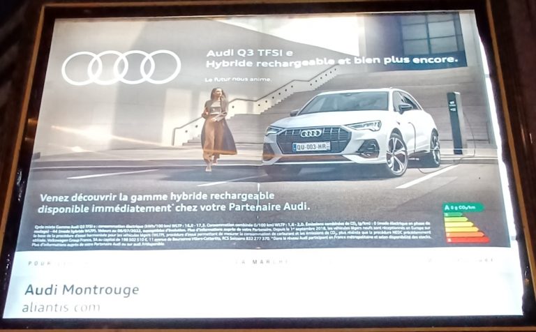 Illustration de l’avis : AUDI Q3 – Affichage